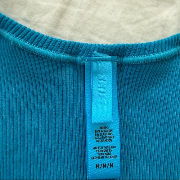 ‼️SOLD‼️ Blue Ribbed Tank Top - Picture 2 of 2